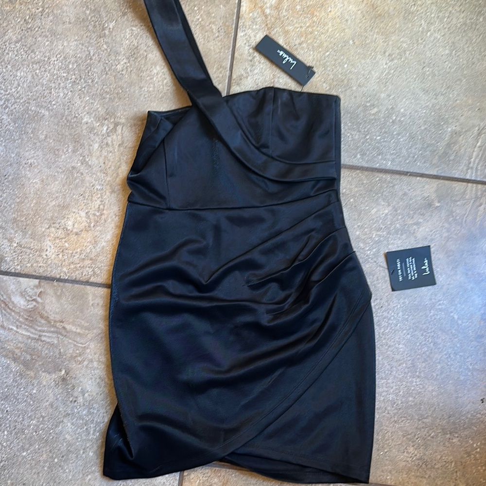 Black One-Shoulder Mini Dress